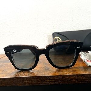 Ray-Ban State Street sunglasses (RB2186). Black transparent frame/blue grey lens